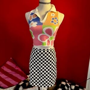 Floral collared cropped top